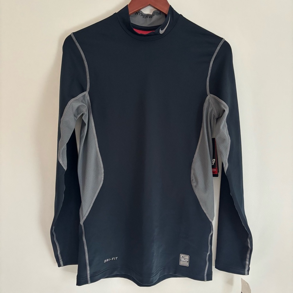 NIKE PRO COMBAT| Black/Grey dri-FIT Competition Base Layer Fitted Shirt | Size S